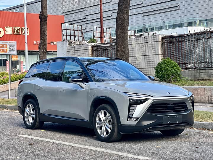 Фото 3 - Nio ES8