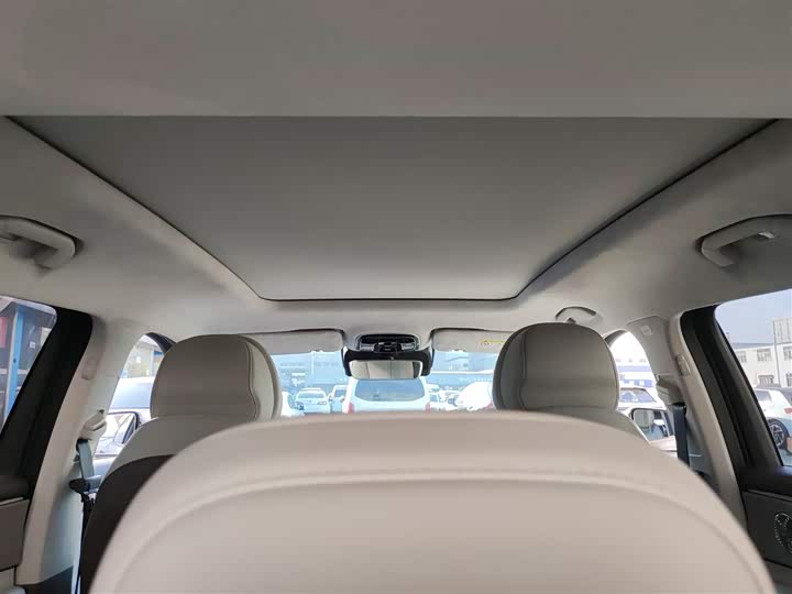 Фото 18 - Exeed RX C-DM Hybrid