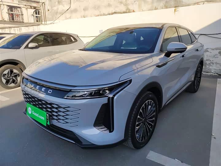 Фото 2 - Exeed RX C-DM Hybrid