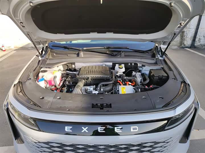 Фото 20 - Exeed RX C-DM Hybrid