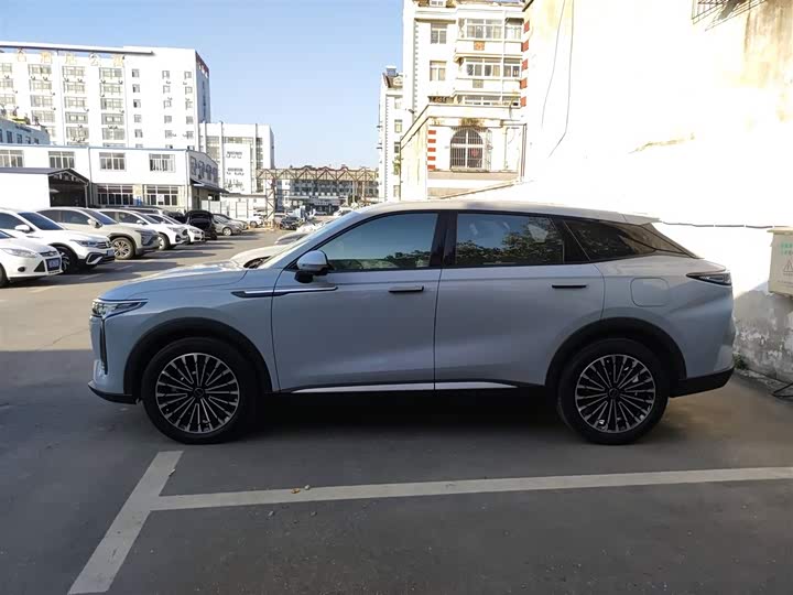 Фото 5 - Exeed RX C-DM Hybrid