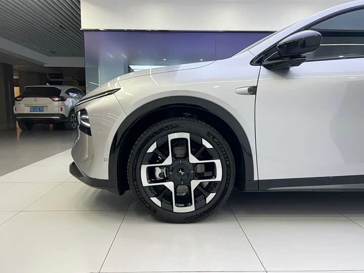 Фото 4 - XPeng G7