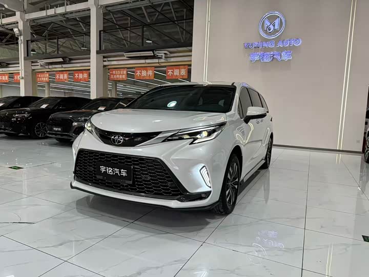 Фото 6 - Toyota Granvia