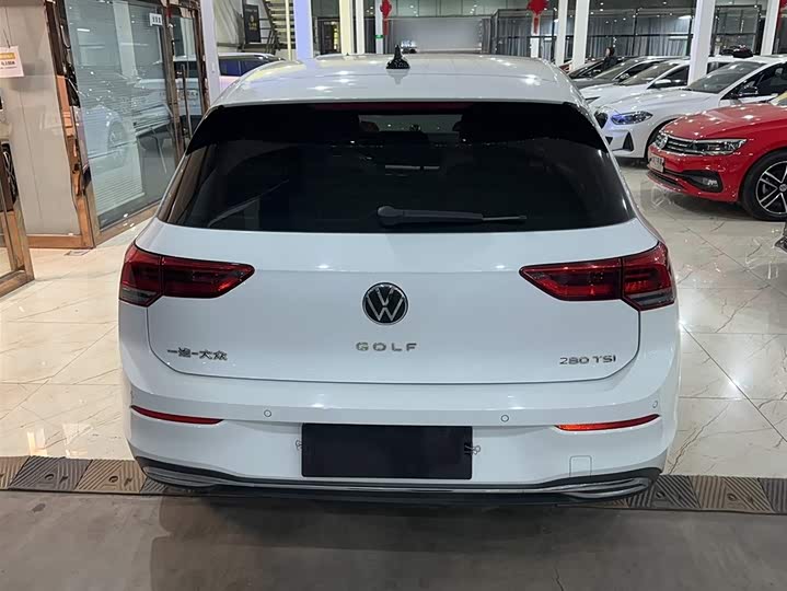 Фото 6 - Volkswagen Golf