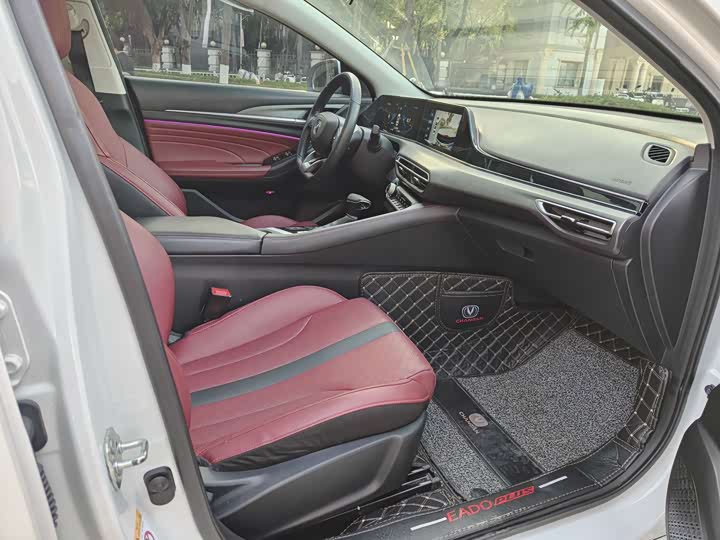 Фото 12 - Changan Eado Plus