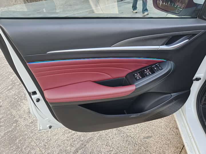 Фото 4 - Changan Eado Plus