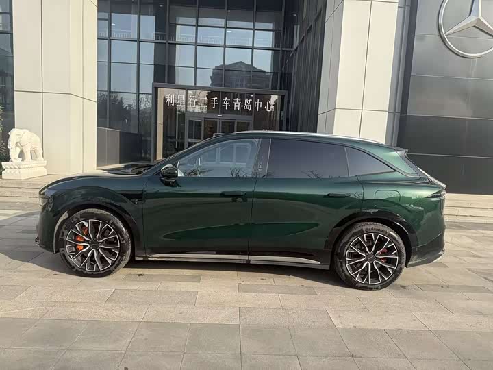 Фото 3 - Zeekr 7X