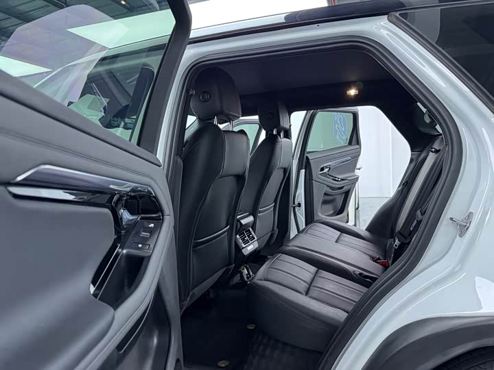 Фото 11 - Land Rover Range Rover Evoque L