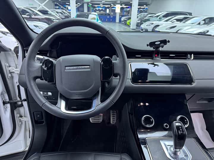 Фото 9 - Land Rover Range Rover Evoque L