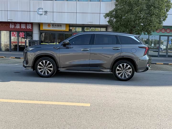 Фото 6 - Changan CS75 Plus