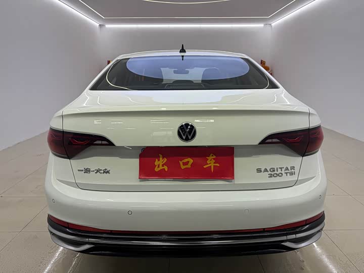 Фото 5 - Volkswagen Sagitar L