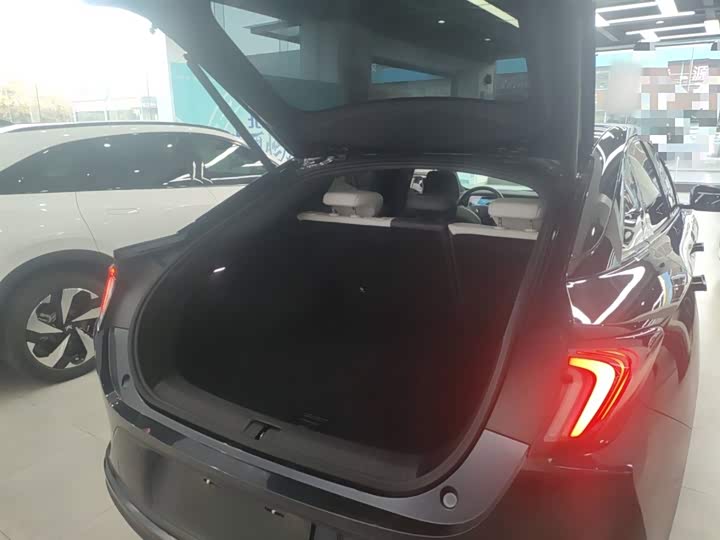 Фото 19 - BAIC Arcfox Alpha S