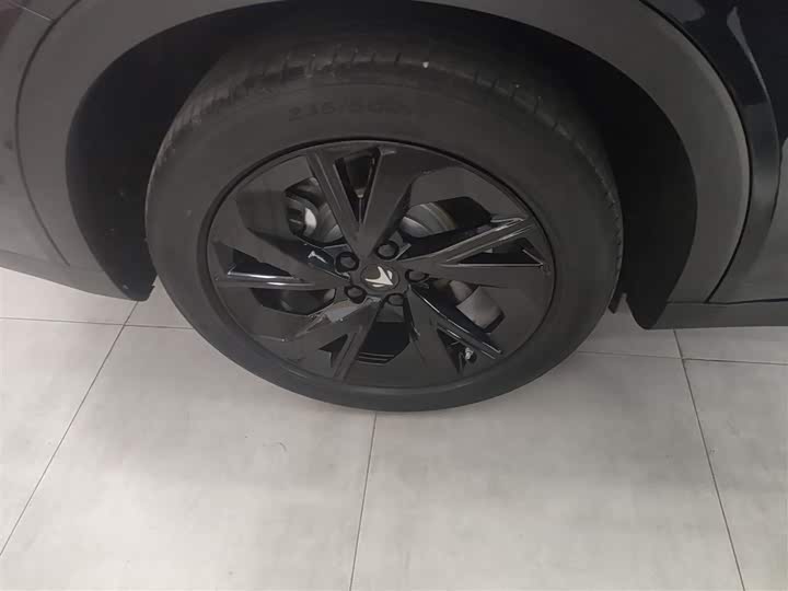 Фото 26 - BAIC Arcfox Alpha S