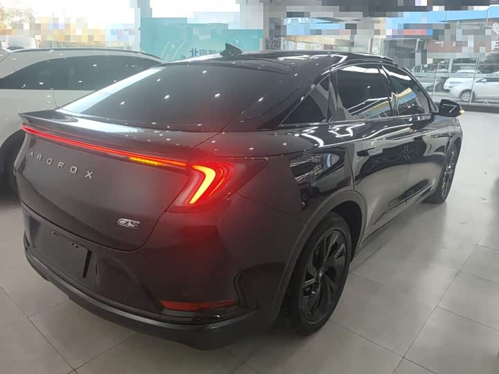Фото 7 - BAIC Arcfox Alpha S