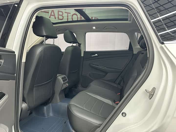 Фото 5 - Jetta VS7