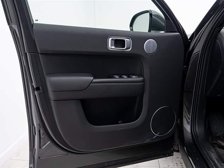 Фото 15 - LiXiang L8