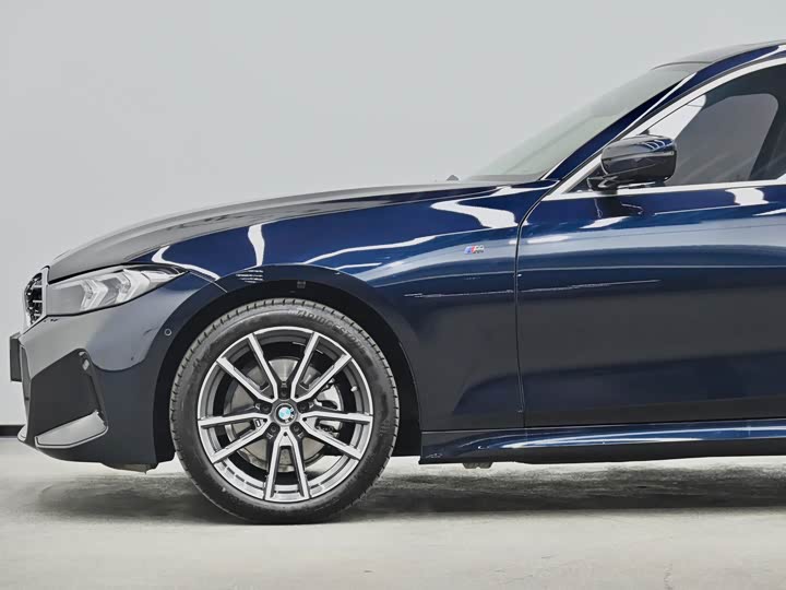 Фото 26 - BMW 3 Series