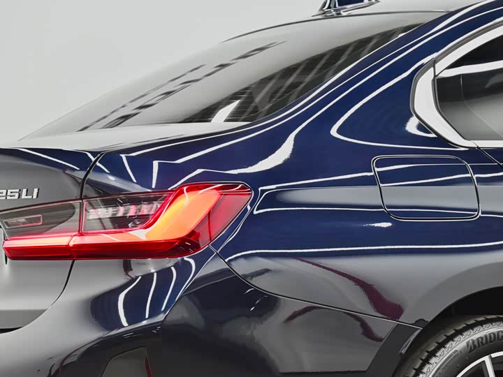 Фото 34 - BMW 3 Series