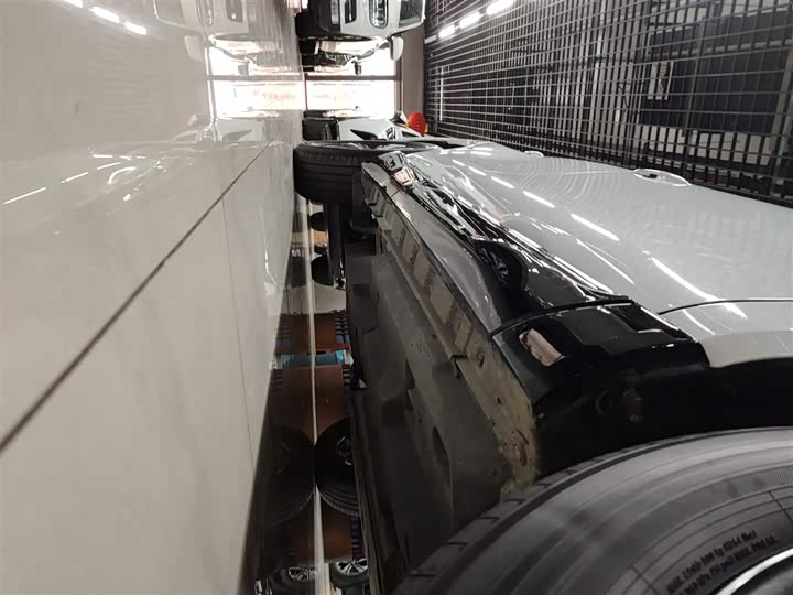 Фото 21 - Toyota Venza