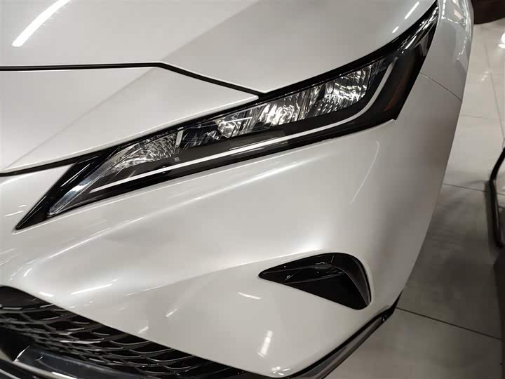 Фото 24 - Toyota Venza