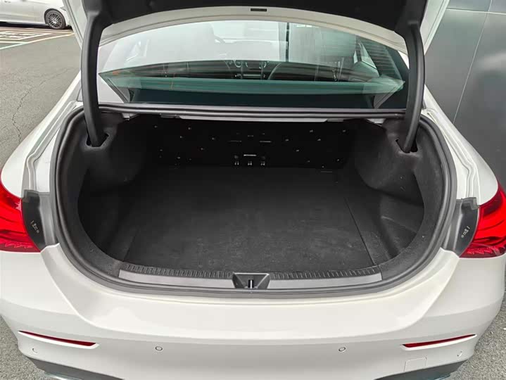 Фото 6 - Mercedes-Benz A-Class