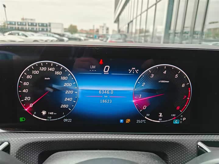 Фото 9 - Mercedes-Benz A-Class