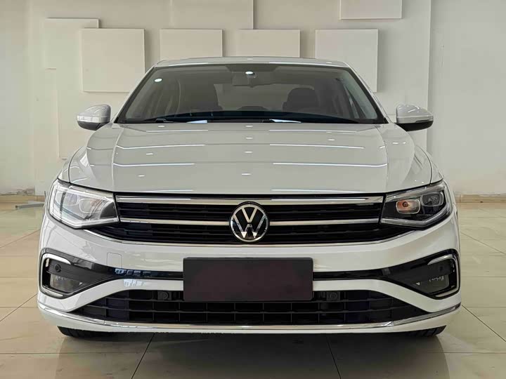 Фото 2 - Volkswagen Bora