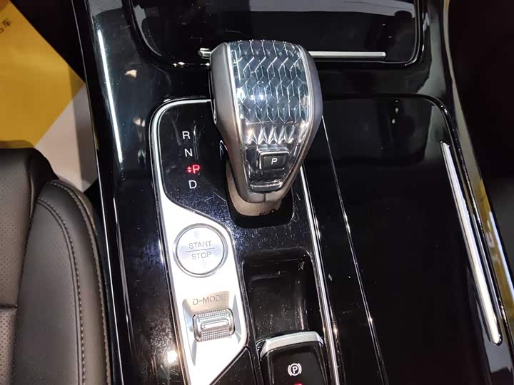 Фото 14 - GAC Trumpchi M8