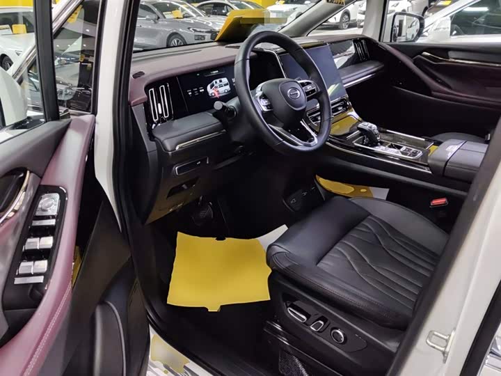 Фото 16 - GAC Trumpchi M8