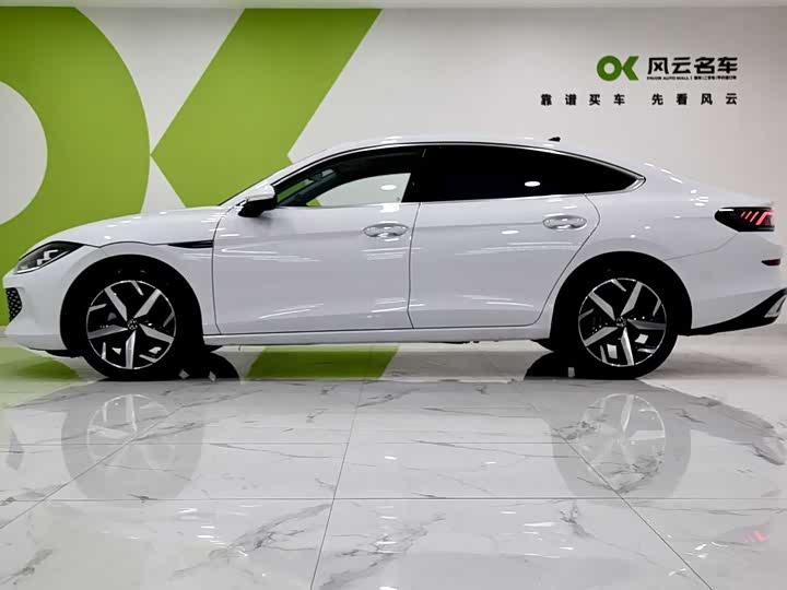 Фото 4 - Volkswagen Lamando L