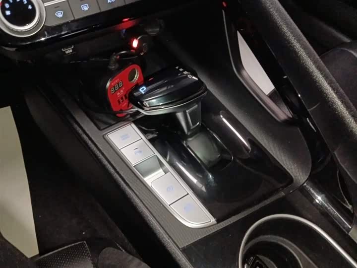 Фото 14 - Hyundai Elantra N line