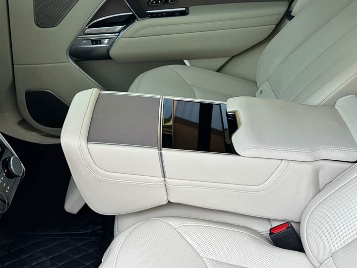 Фото 24 - Land Rover Range Rover