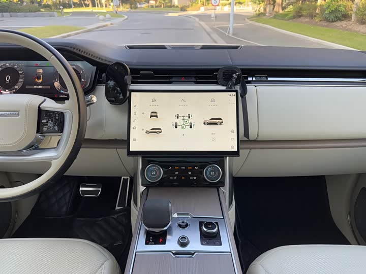 Фото 27 - Land Rover Range Rover