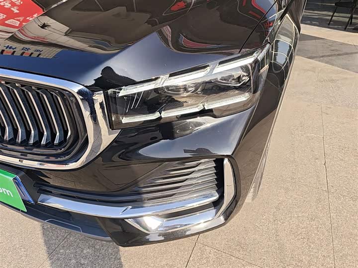 Фото 24 - Geely Monjaro