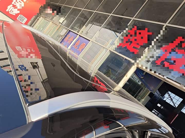 Фото 27 - Geely Monjaro