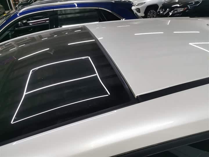 Фото 27 - Toyota Venza