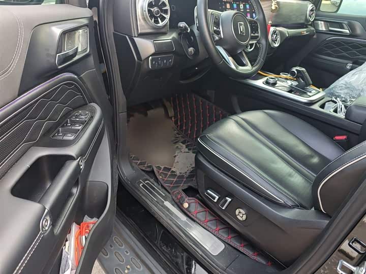 Фото 14 - Tank 300