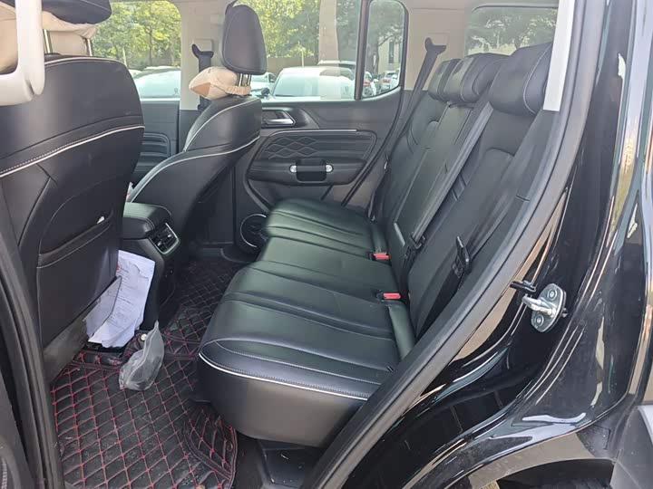 Фото 15 - Tank 300