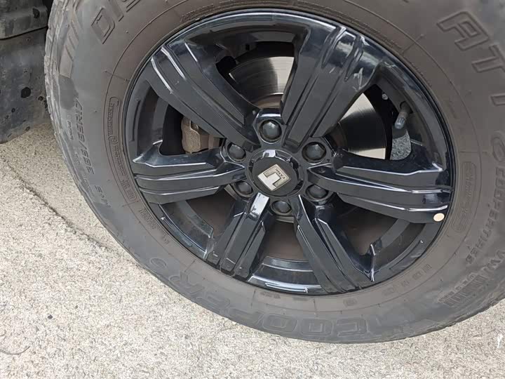 Фото 31 - Tank 300