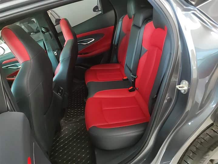 Фото 17 - Changan UNI-T