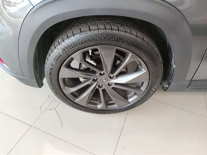 Фото 23 - Changan UNI-T