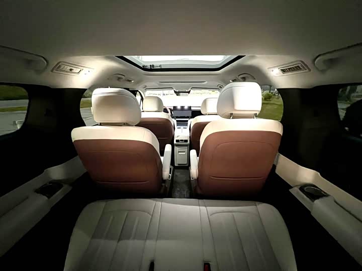 Фото 14 - BYD Xia