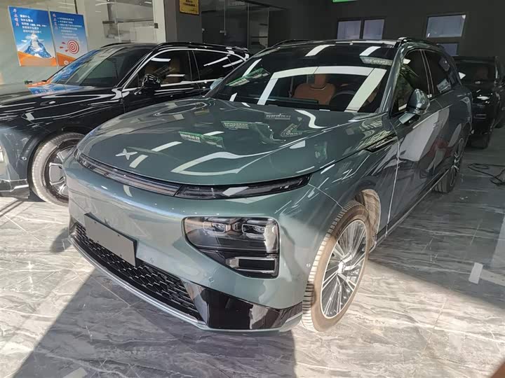 Фото 1 - XPeng G9