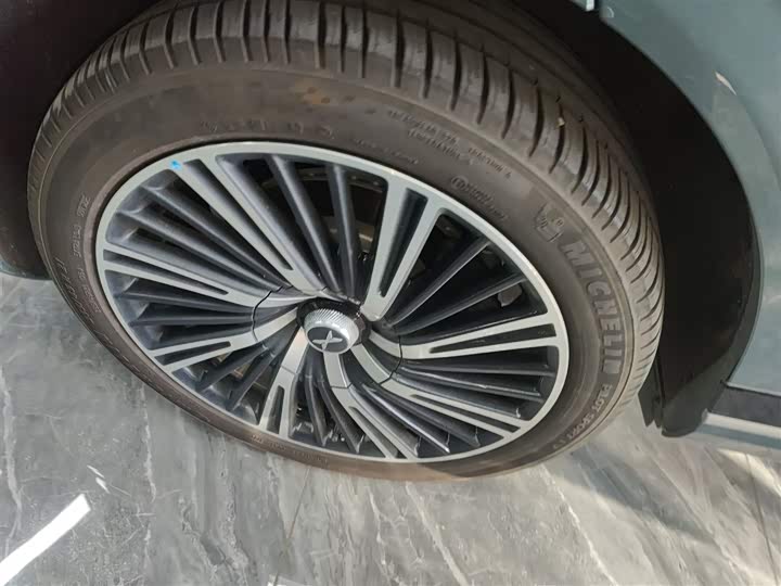 Фото 26 - XPeng G9