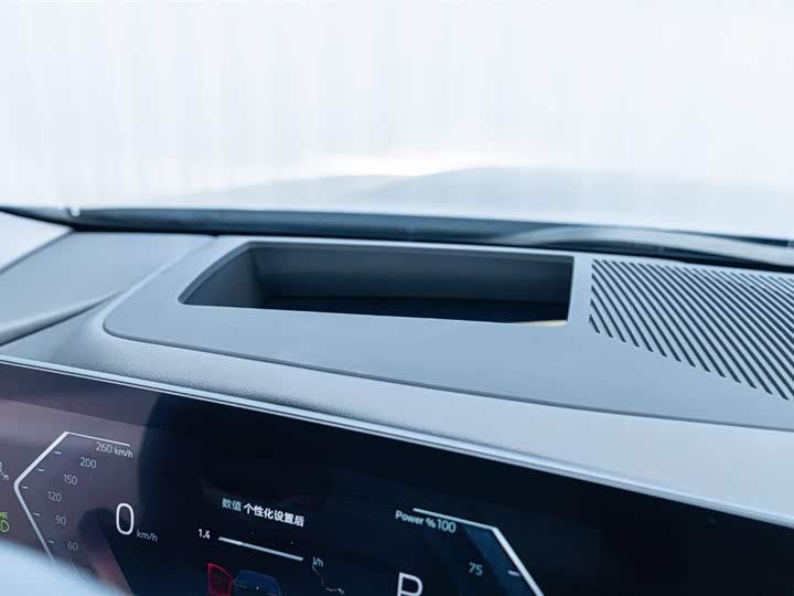 Фото 18 - BMW 5 Series