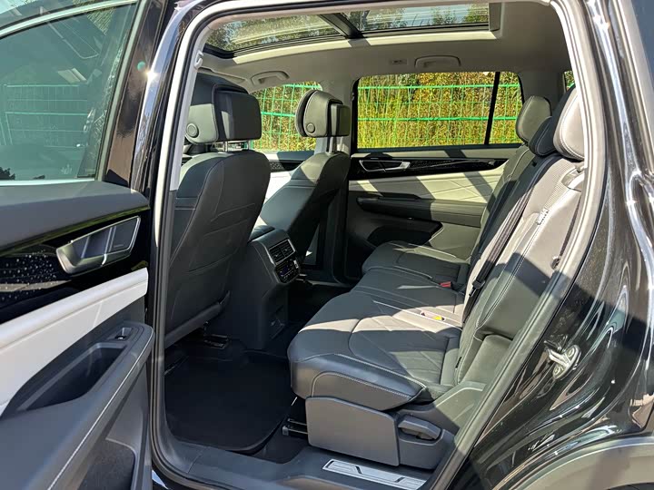 Фото 8 - Volkswagen Teramont Pro