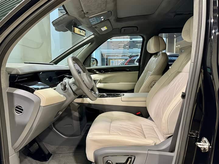 Фото 17 - Zeekr 009