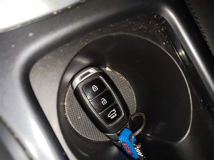 Фото 9 - Hyundai Lafesta