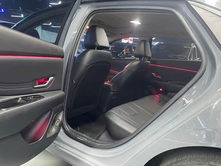 Фото 10 - Hyundai Elantra N line