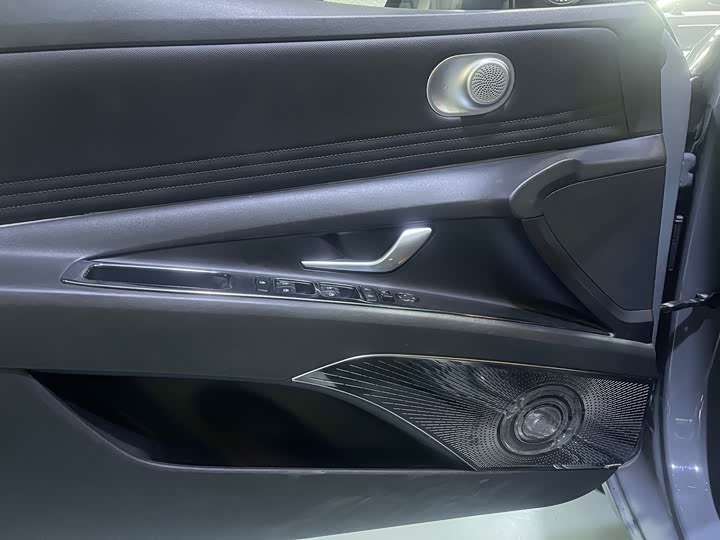 Фото 9 - Hyundai Elantra N line